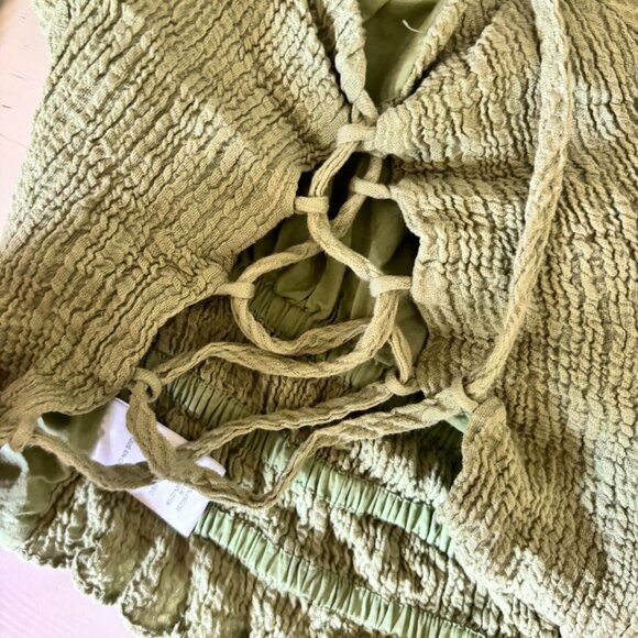 ASTR The Label Women's Green Crop-top - Picture 4 of 4